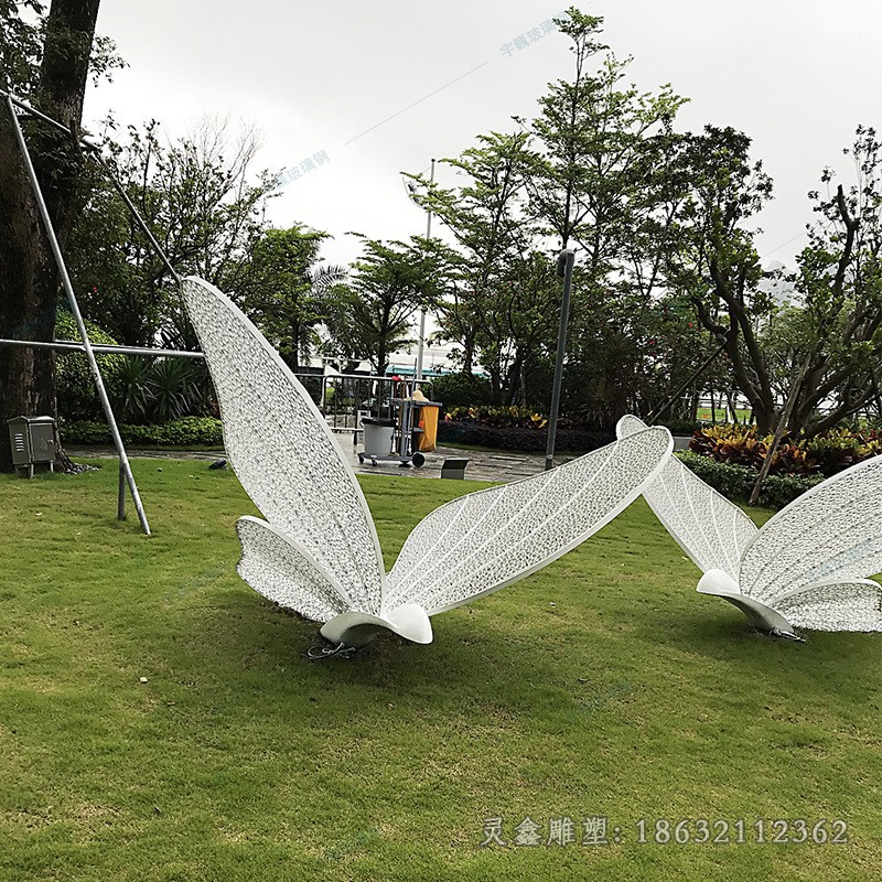 鏤空蝴蝶不銹鋼公園雕塑