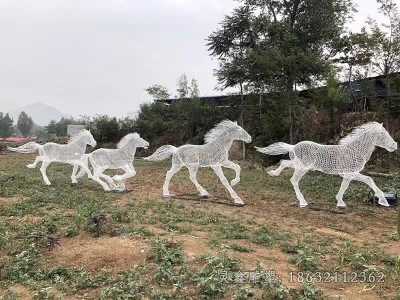 不銹鋼鏤空奔馬城市雕塑