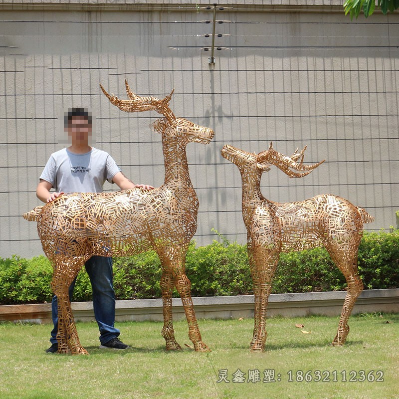 公園不銹鋼鏤空鹿庭院雕塑