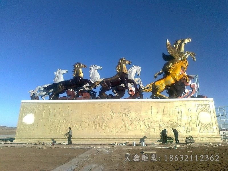 不銹鋼動物馬廣場景觀雕塑