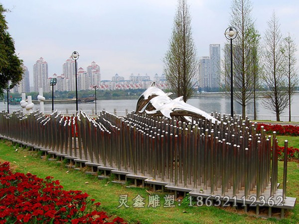 不銹鋼海豚公園景觀動(dòng)物雕塑