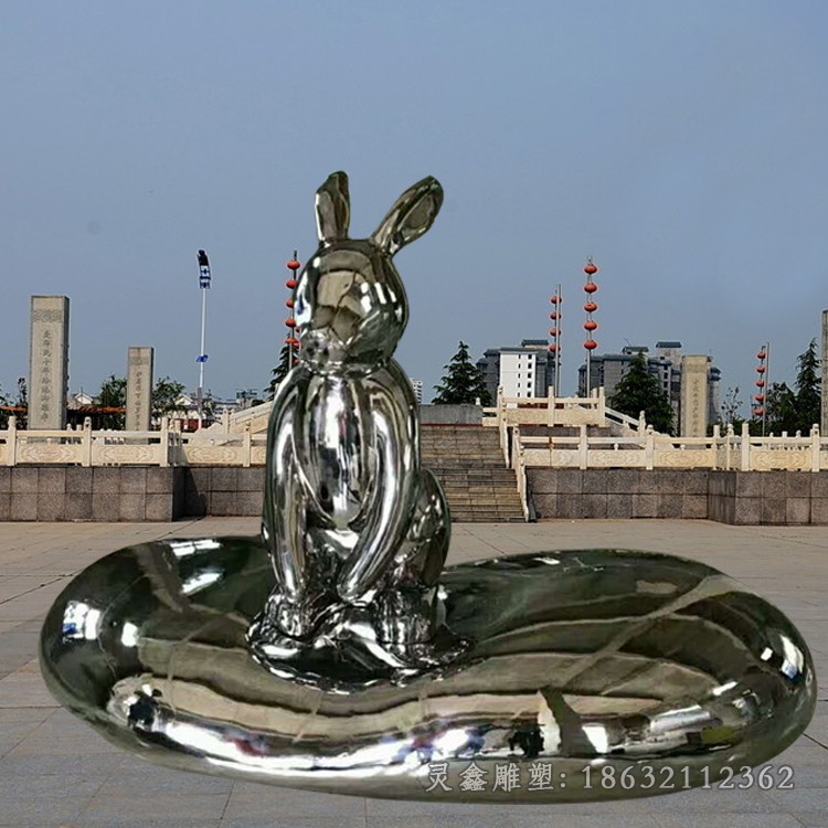 不銹鋼鏡面兔子公園景觀雕塑