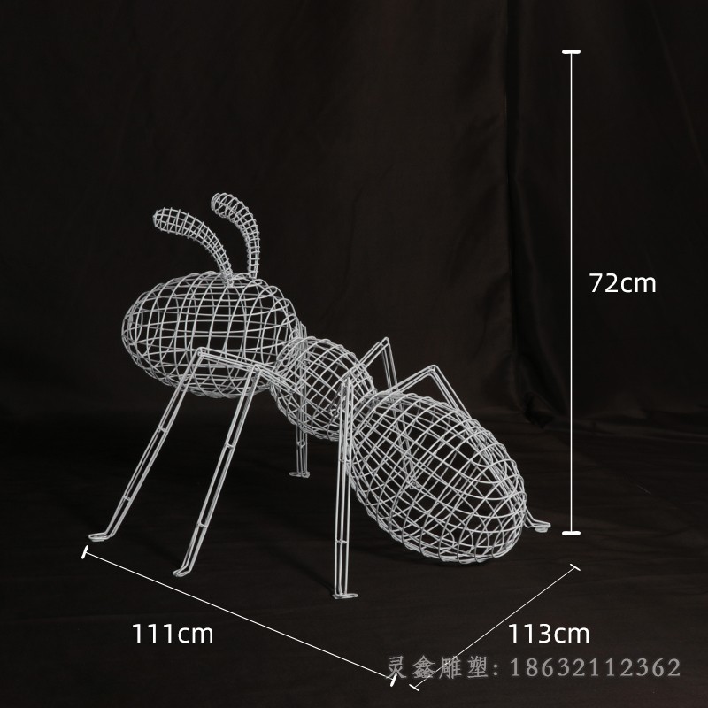 不銹鋼動物鏤空螞蟻雕塑