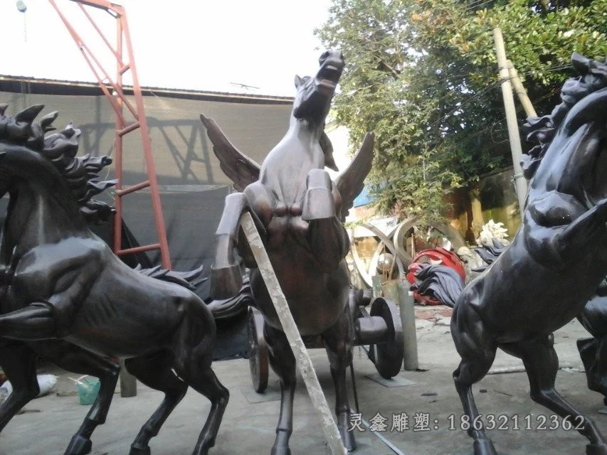 阿波羅戰(zhàn)車園林標(biāo)志銅雕