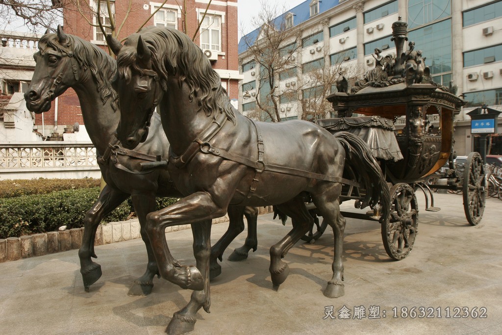 古代馬車抽象標志銅雕