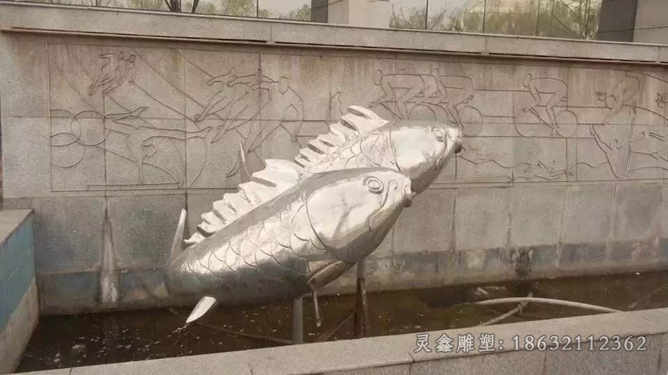 鏡面魚不銹鋼街邊雕塑