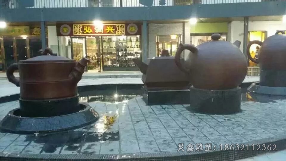 水壺噴泉景觀標(biāo)志銅雕